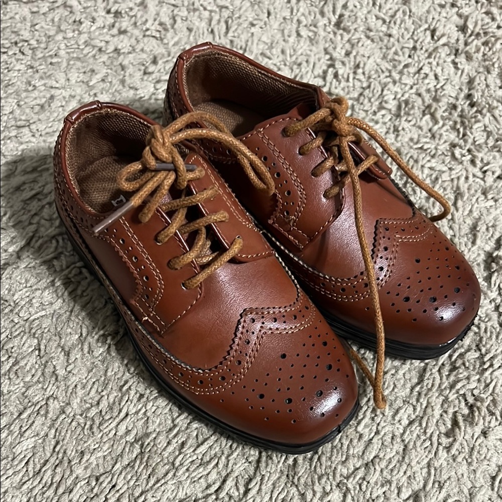 Deer Stags Kids Brown Dress Shoes